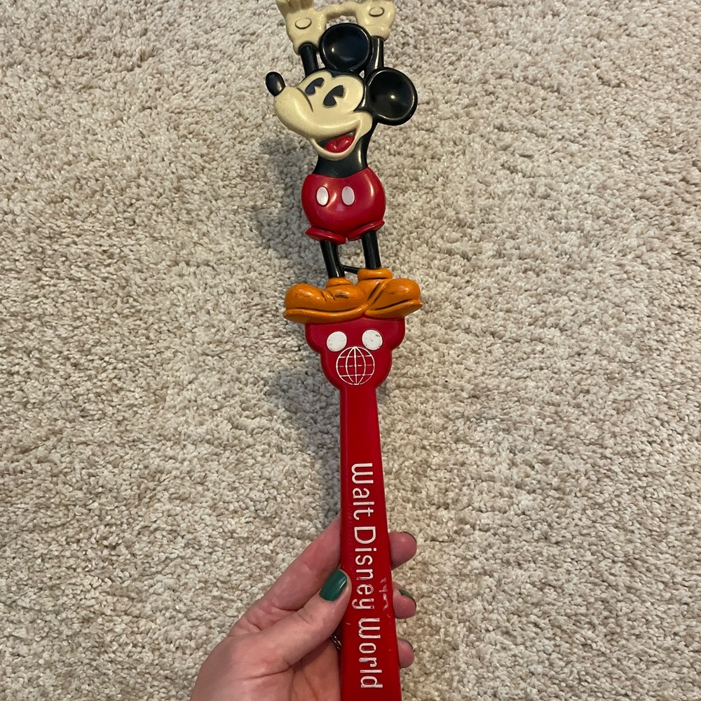 Vintage 1970s Mickey Mouse Back Scratcher